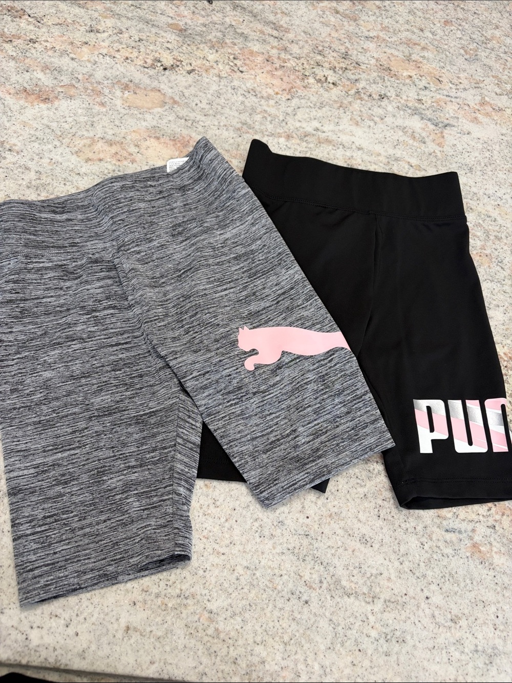 10/$30 Puma Kids' Gray Heather and Black Leggings with Pink Logo